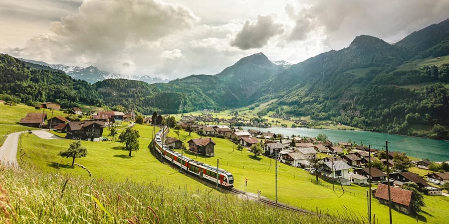 Lucerne-Interlaken Express