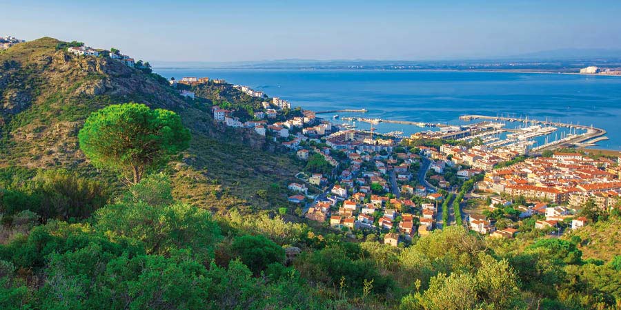 Soaking up the ambience of historic Roses